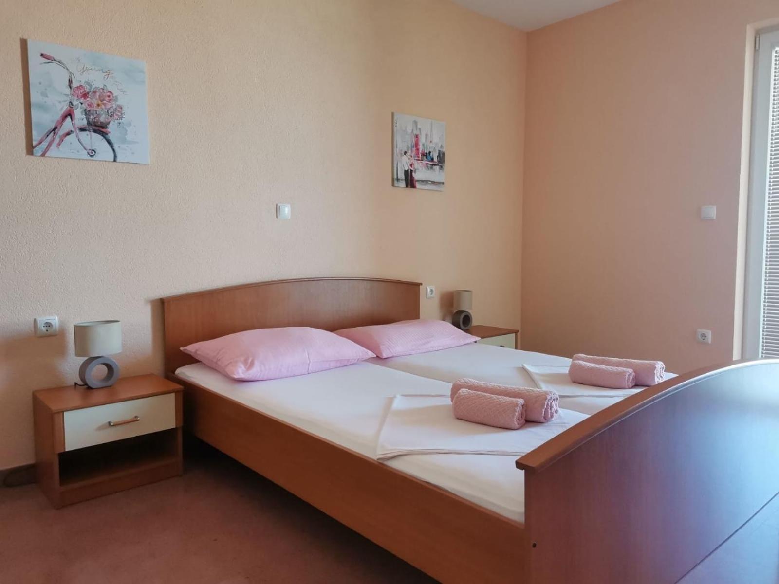 Villa Maric Baška Voda Oda fotoğraf